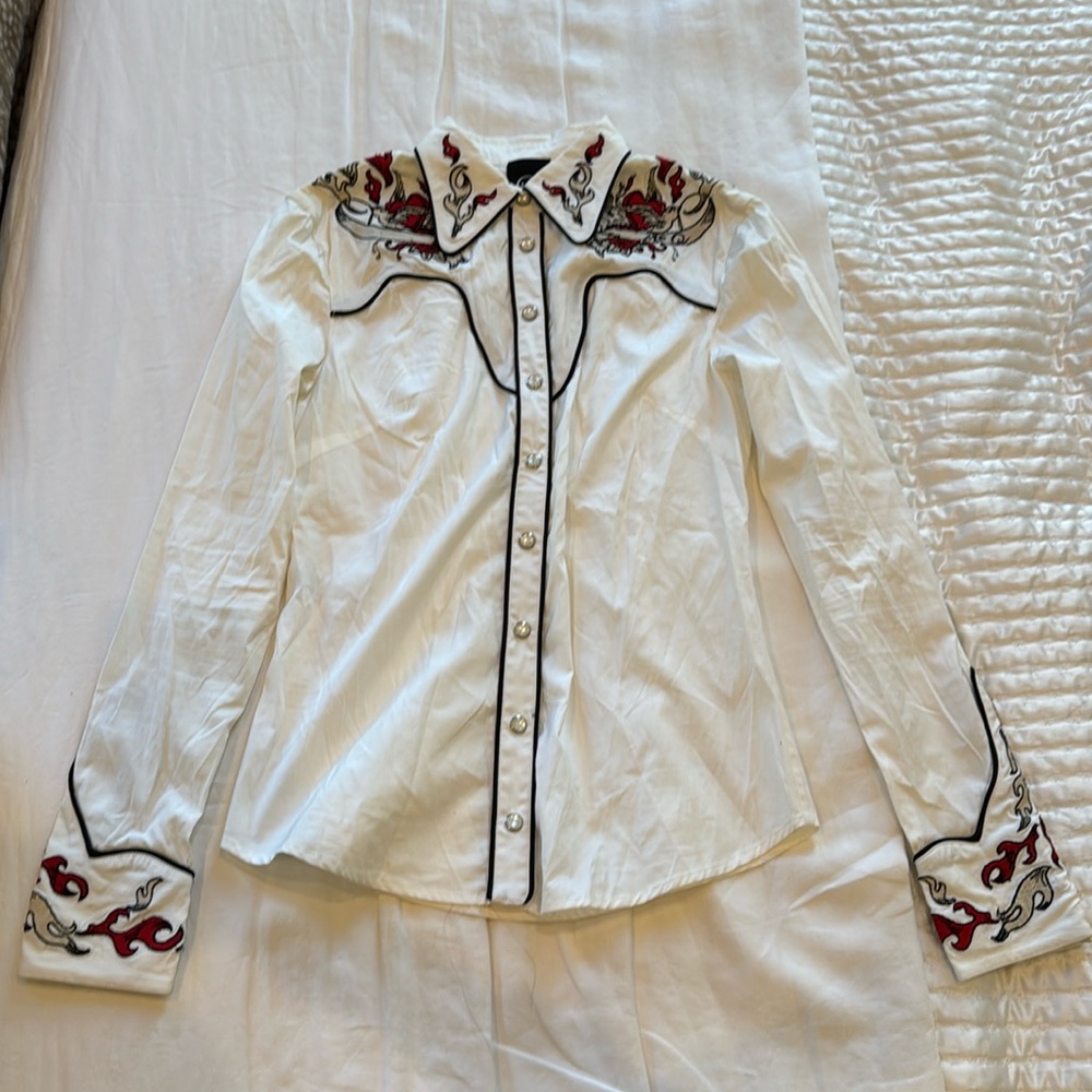 Alexander McQueen shirt in Italian 40